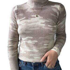 NWOT Charter Club Womens 100% Cashmere Luxury White Camo Turtleneck Sweater Sz S
